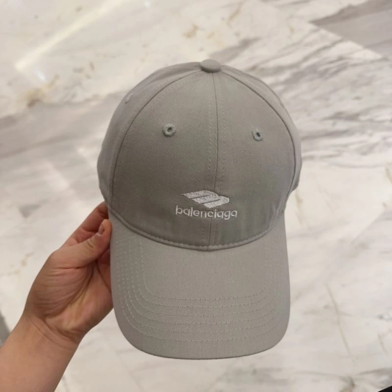 Comfortable Balenciaga Caps 260846