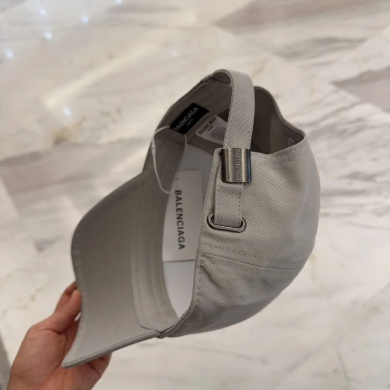 Comfortable Balenciaga Caps 260846