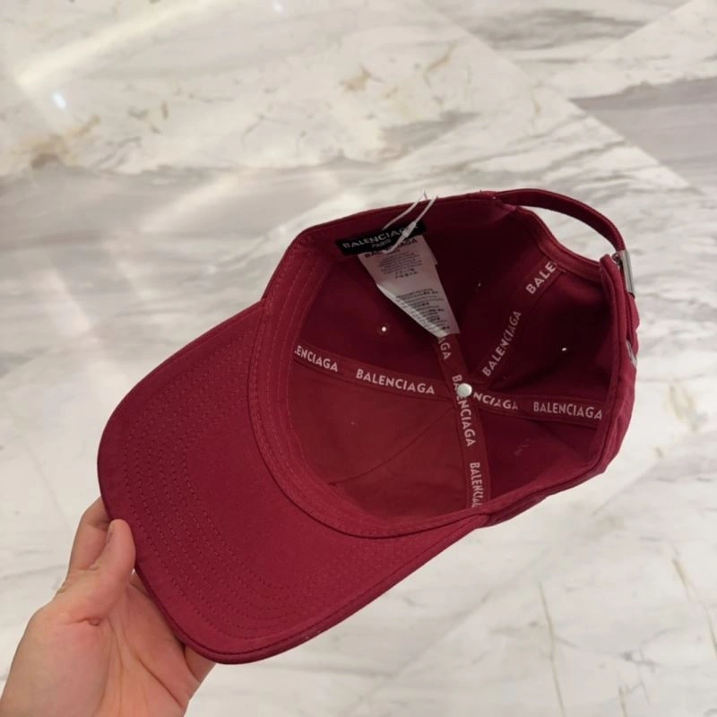 Balenciaga Caps Modern 260844