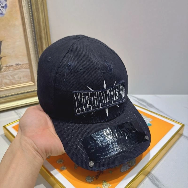 Balenciaga Caps AllSeason 260835