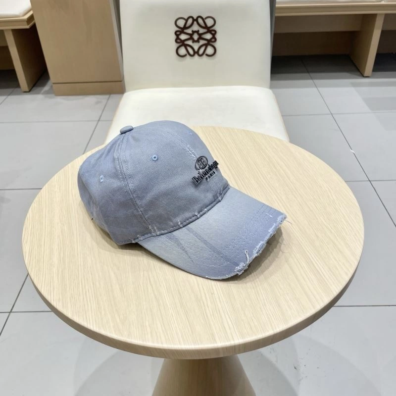 Breathable Balenciaga Caps 260811