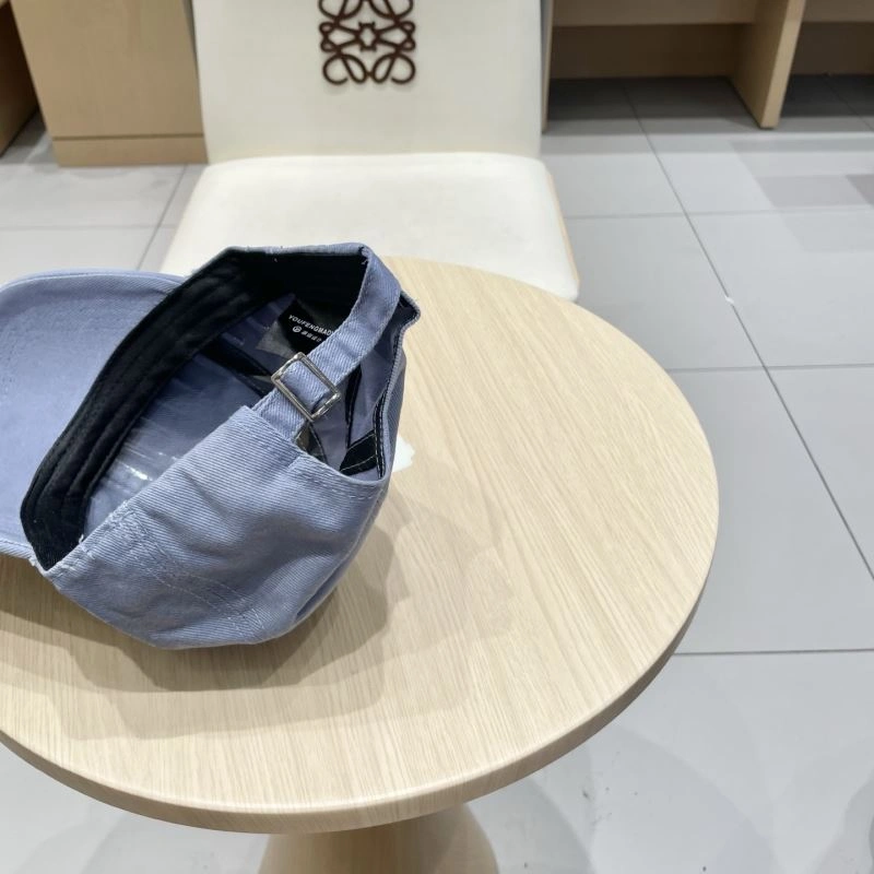 Breathable Balenciaga Caps 260811