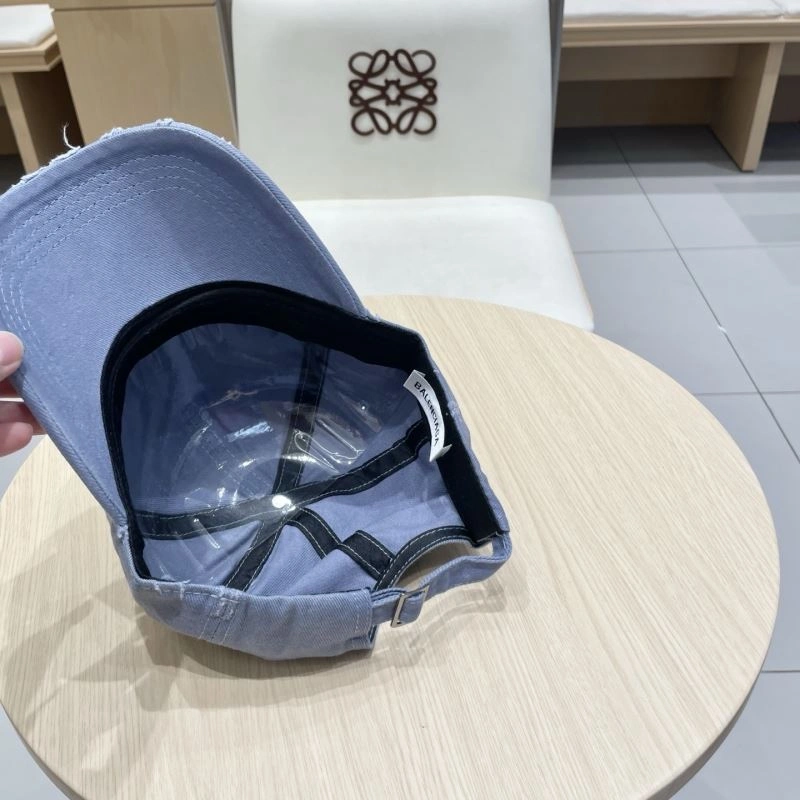 Breathable Balenciaga Caps 260811