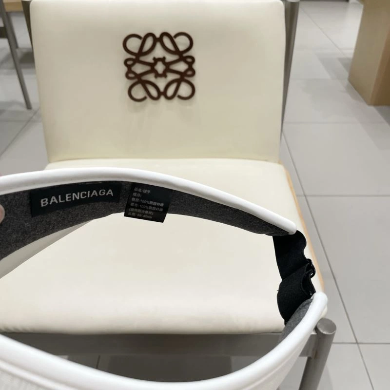 Stylish Balenciaga Caps 260826