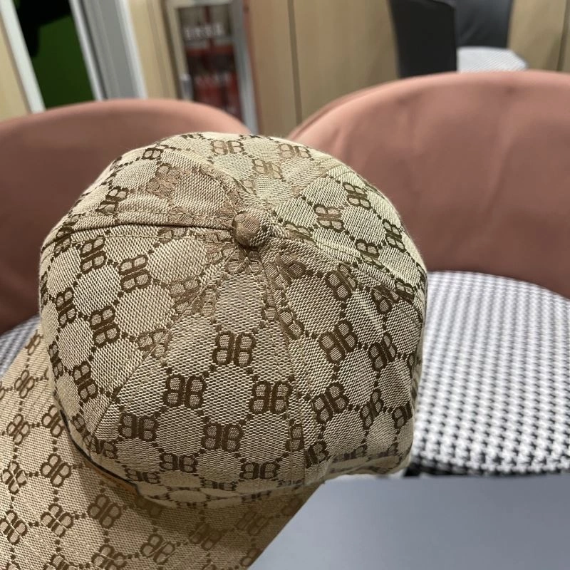 Balenciaga Caps Bright 260817