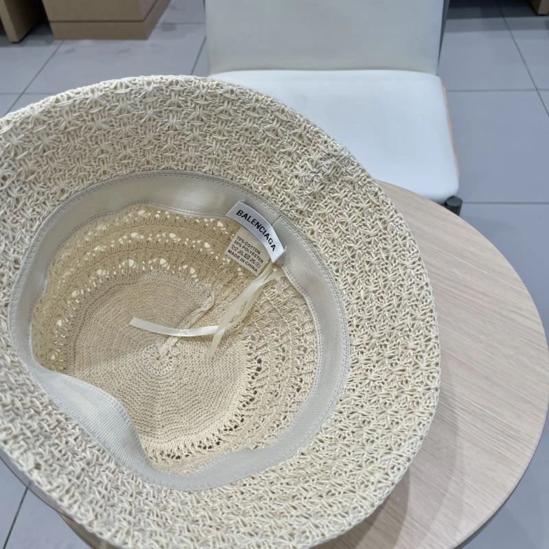 Balenciaga Caps TimelessDesign 260822