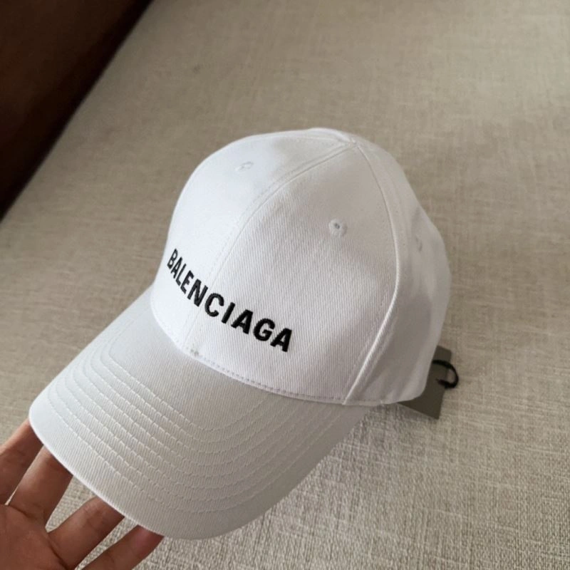Sustainable Balenciaga Caps 260833