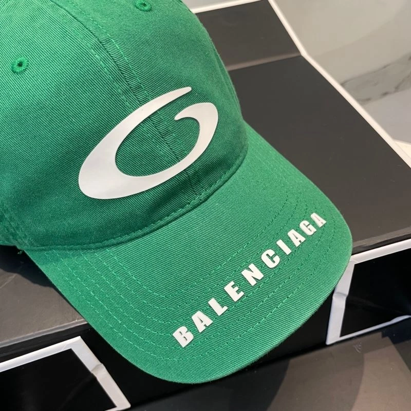 Effortless Balenciaga Caps 260827