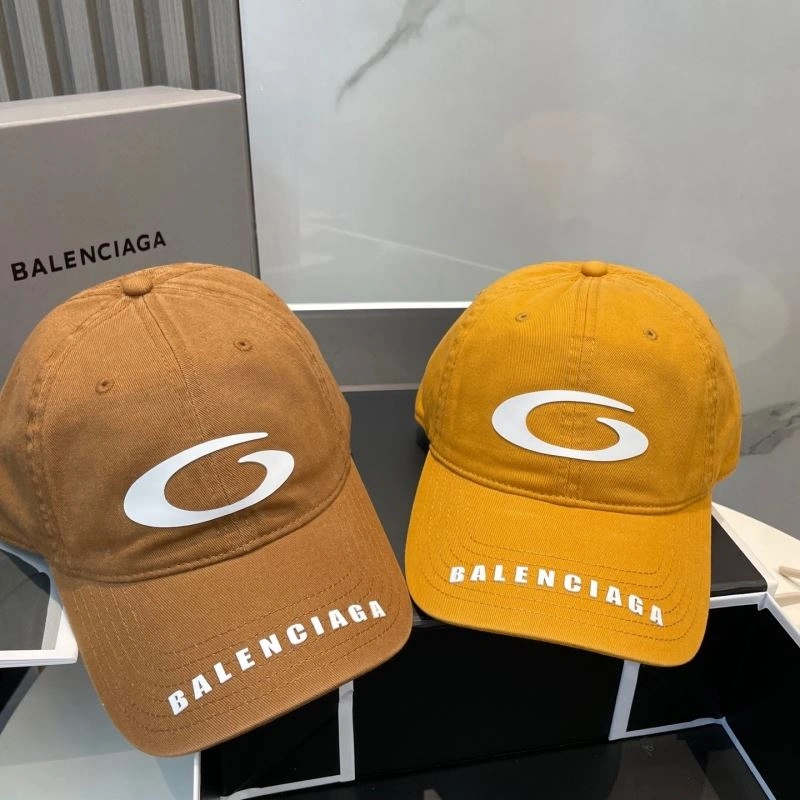 Sleek Balenciaga Caps 260804