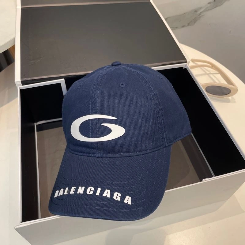 Balenciaga Caps UrbanChic 260798