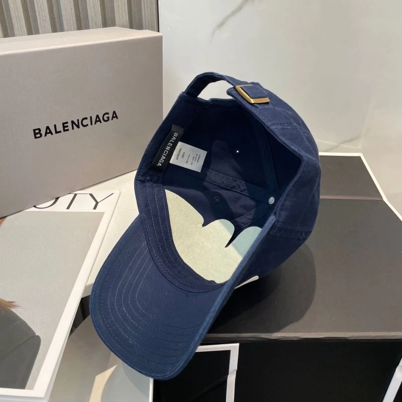 Balenciaga Caps UrbanChic 260798
