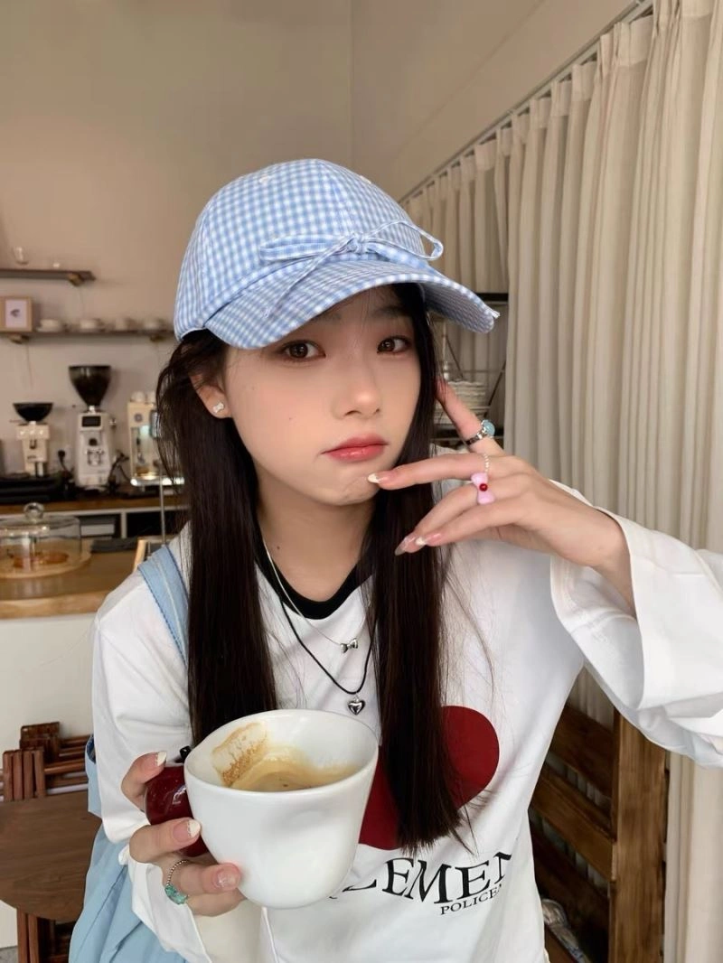 Balenciaga Caps ModernLook 260782