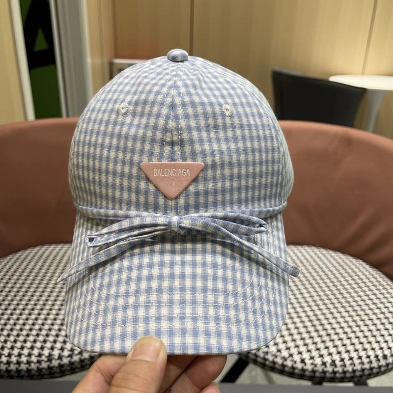 Balenciaga Caps ModernLook 260782