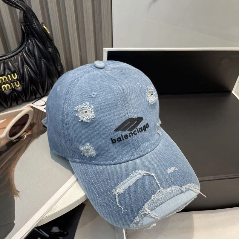 Balenciaga Caps Practical 260787