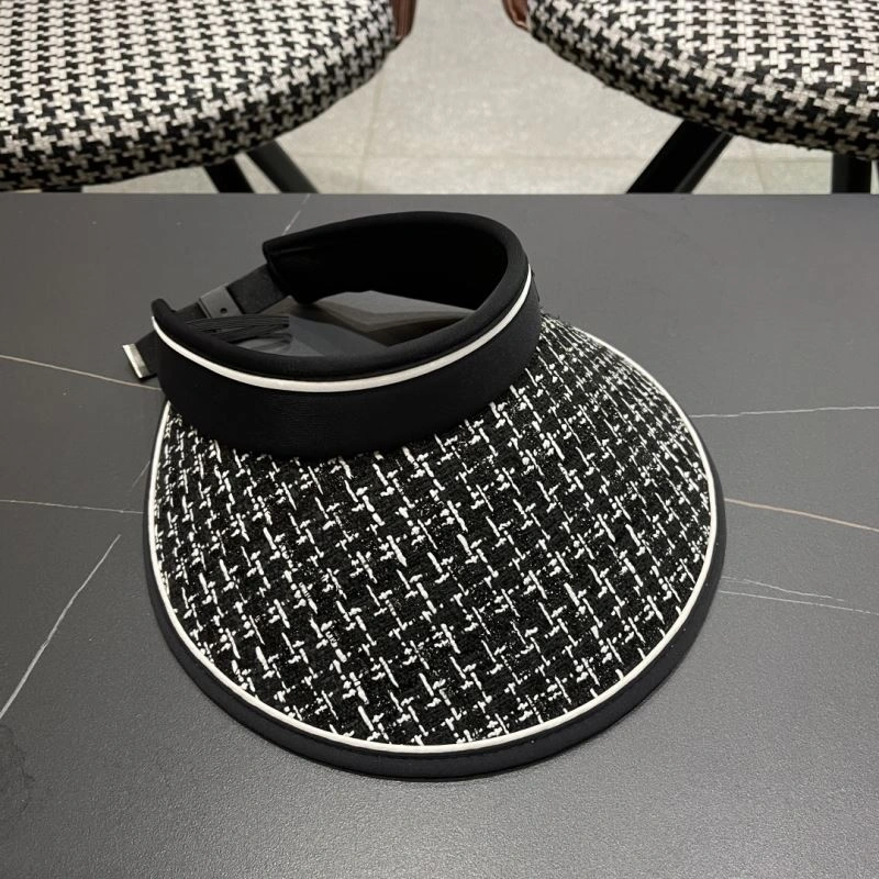 Sleek Balenciaga Caps 260786