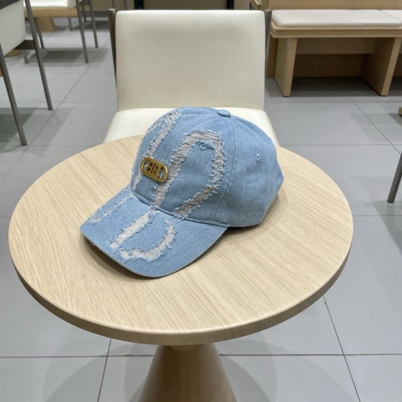 Reliable Balenciaga Caps 260790
