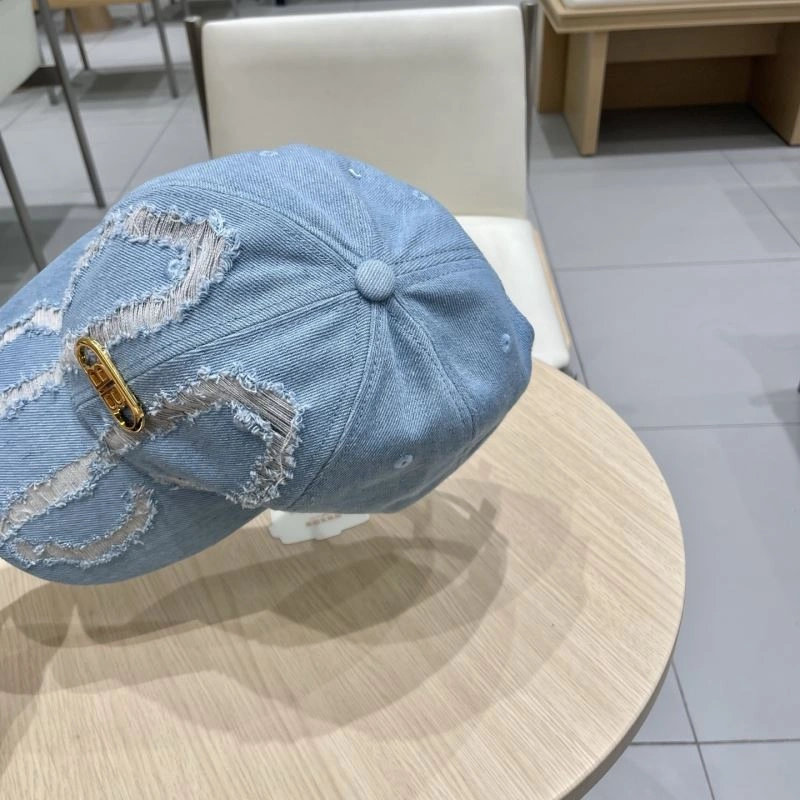 Reliable Balenciaga Caps 260790