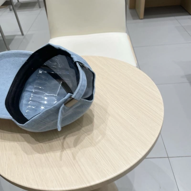 Reliable Balenciaga Caps 260790