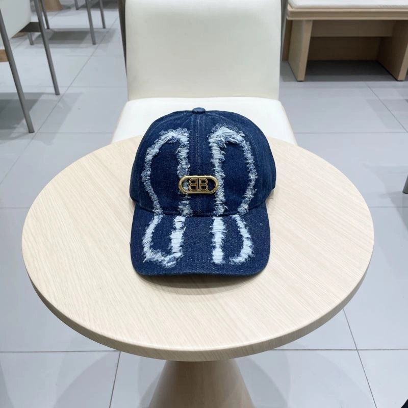 Balenciaga Caps Bold 260778