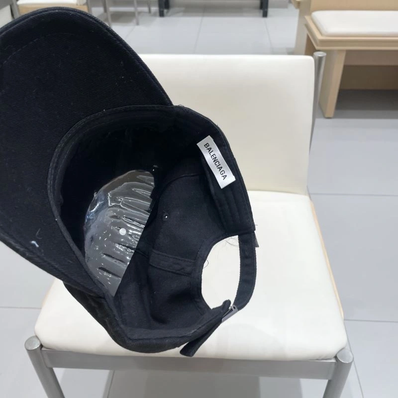 Balenciaga Caps TravelReady 260792