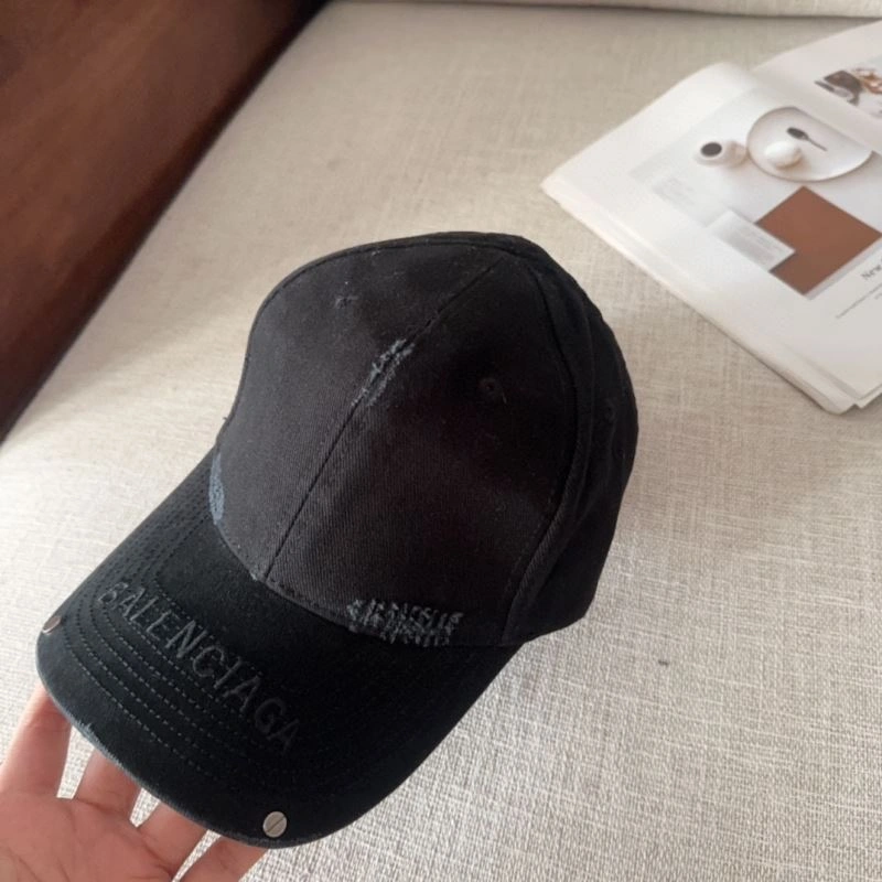 Balenciaga Caps Classic 260774