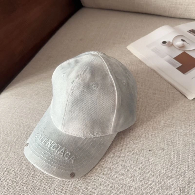 AllSeason Balenciaga Caps 260784