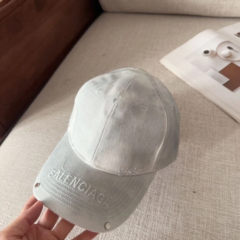 AllSeason Balenciaga Caps 260784