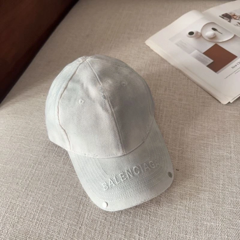 AllSeason Balenciaga Caps 260784