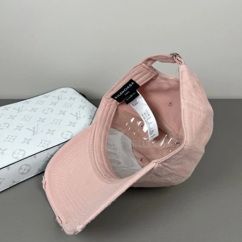 Bright Balenciaga Caps 260796