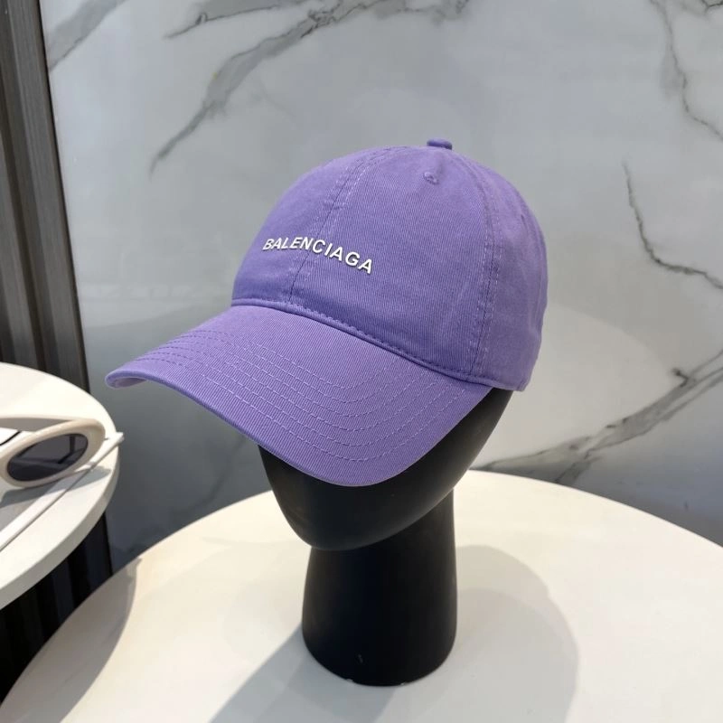 Versatile Balenciaga Caps 260739