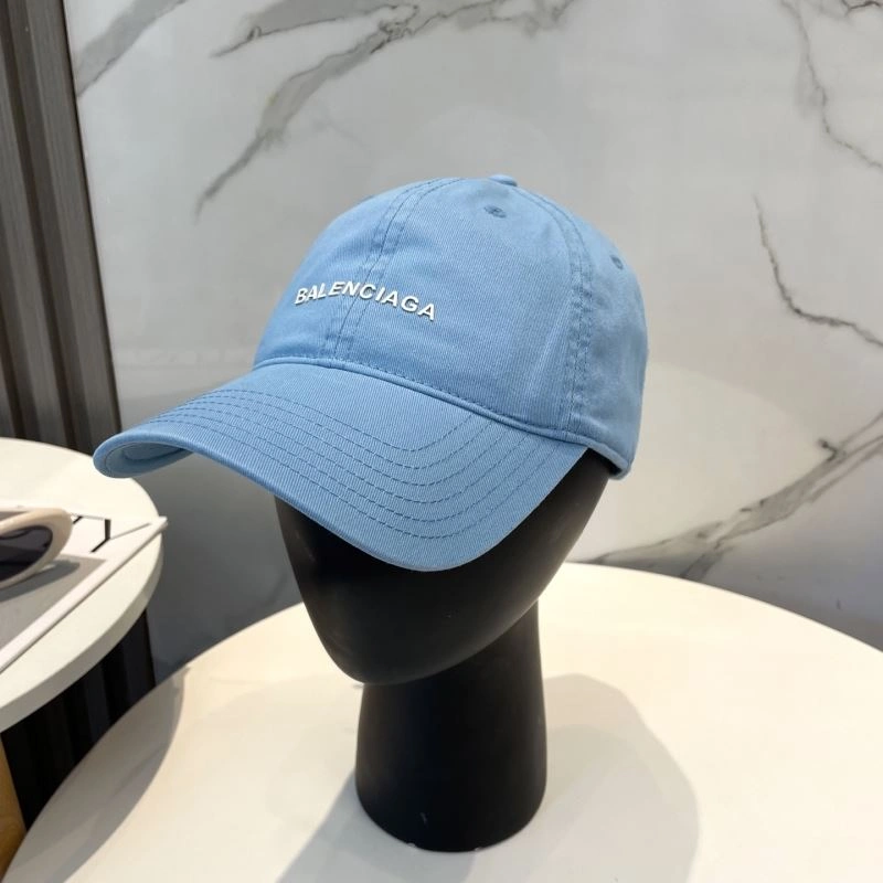 Versatile Balenciaga Caps 260739