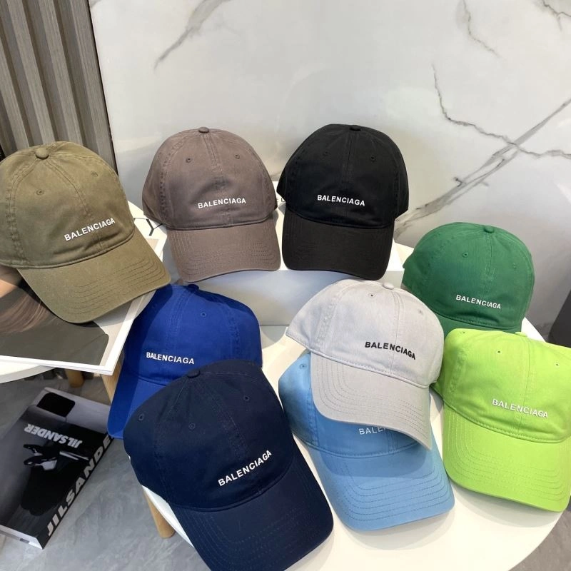 Versatile Balenciaga Caps 260739