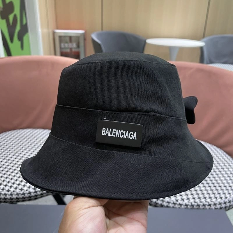 Sleek Balenciaga Caps 260753