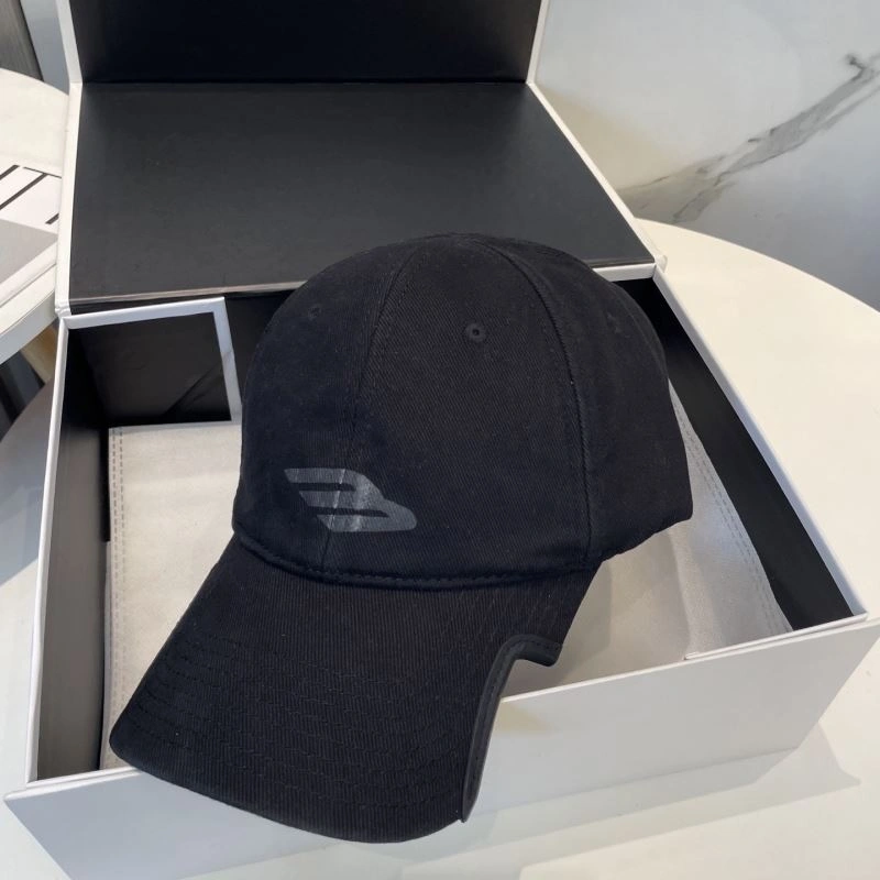 Balenciaga Caps Cozy 260732