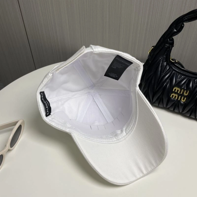Elegant Balenciaga Caps 260733