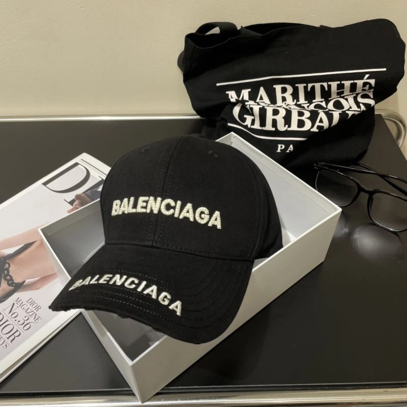 Balenciaga Caps MultiPurpose 260726