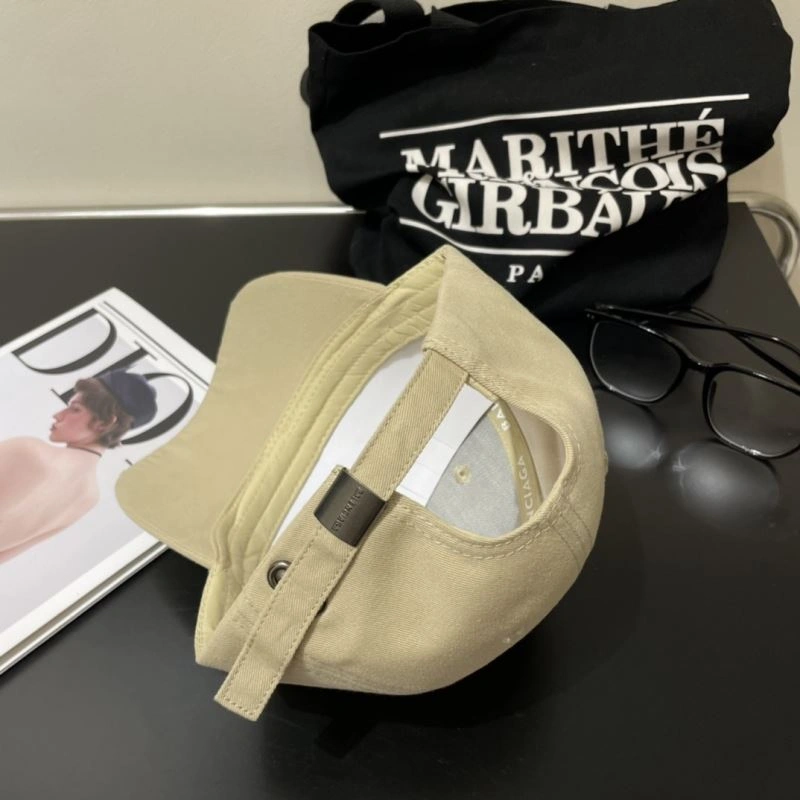 Balenciaga Caps Classic 260734