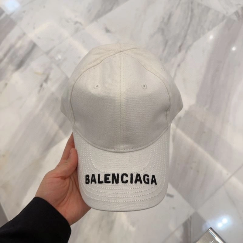 Balenciaga Caps UrbanChic 260722