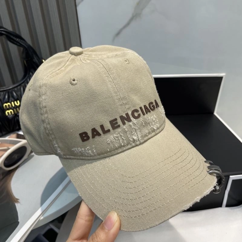 Balenciaga Caps Youthful 260693