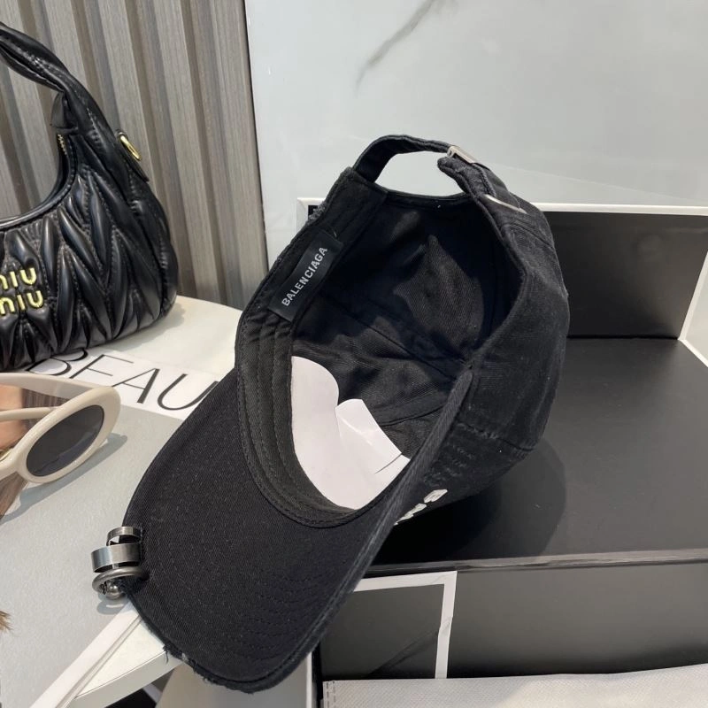 Modern Balenciaga Caps 260709