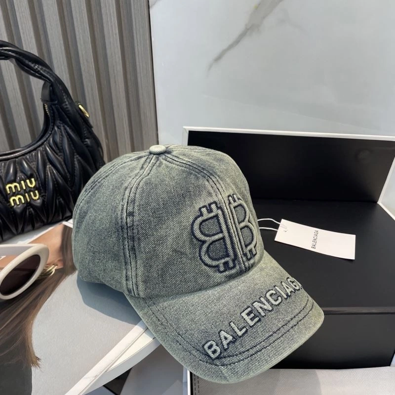Balenciaga Caps AllSeason 260702