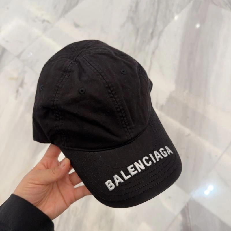 Balenciaga Caps Reliable 260696