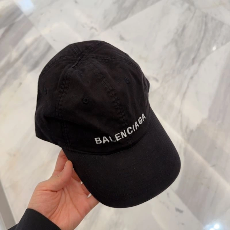 Breathable Balenciaga Caps 260685
