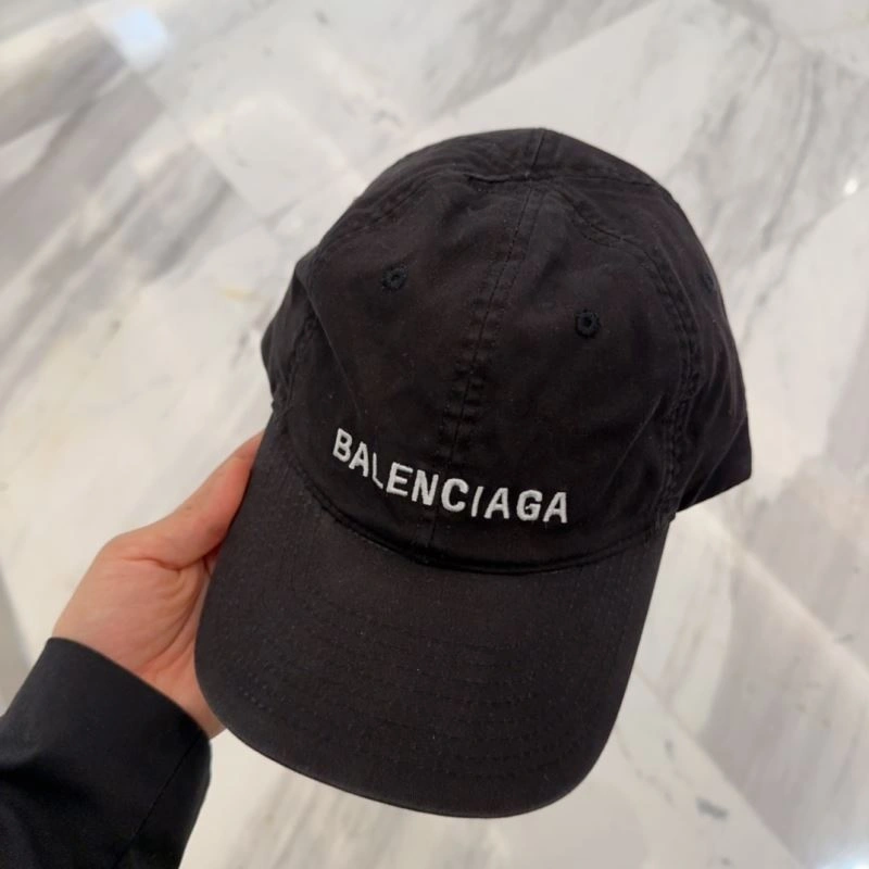 Breathable Balenciaga Caps 260685