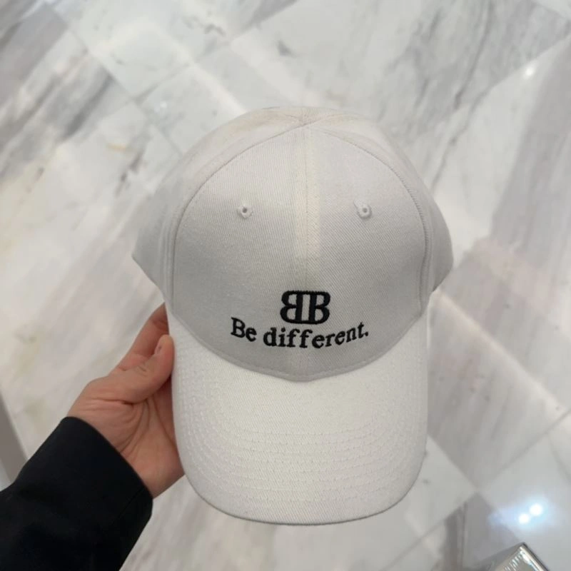 AllSeason Balenciaga Caps 260703