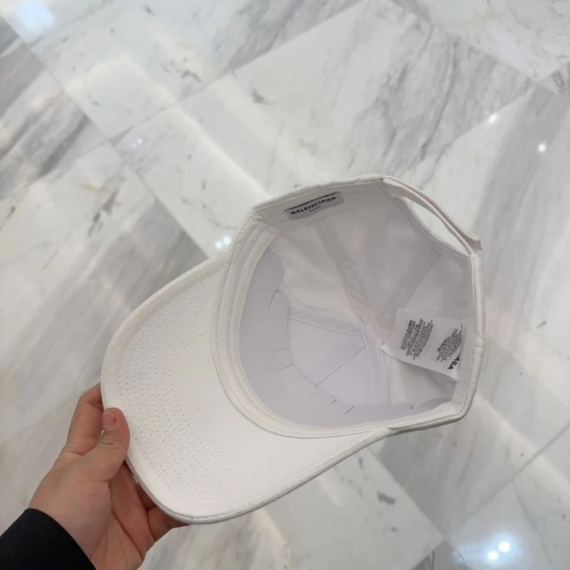 AllSeason Balenciaga Caps 260703
