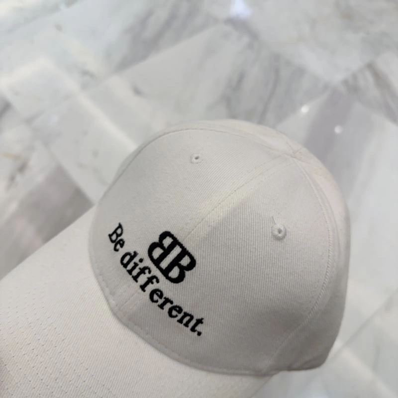 AllSeason Balenciaga Caps 260703