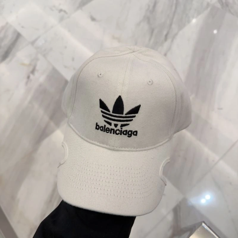 Sustainable Balenciaga Caps 260701