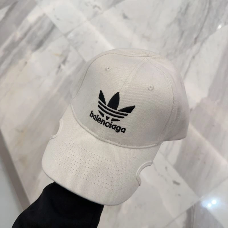 Sustainable Balenciaga Caps 260701