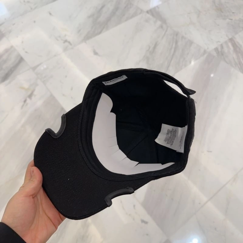 MultiPurpose Balenciaga Caps 260678